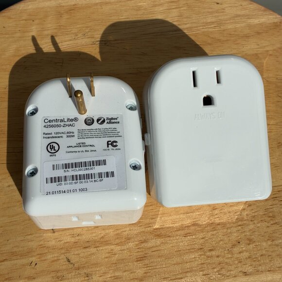 2x Centralite 4256050-ZHAC  Appliance Control Module XFINITY Always On - Picture 1 of 5